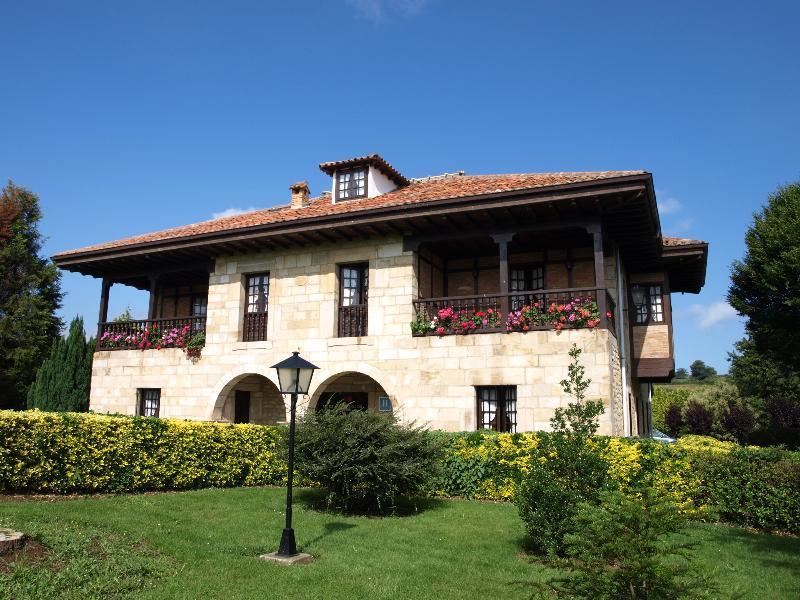 Hotel Siglo XVIII Santillana del Mar Exterior foto