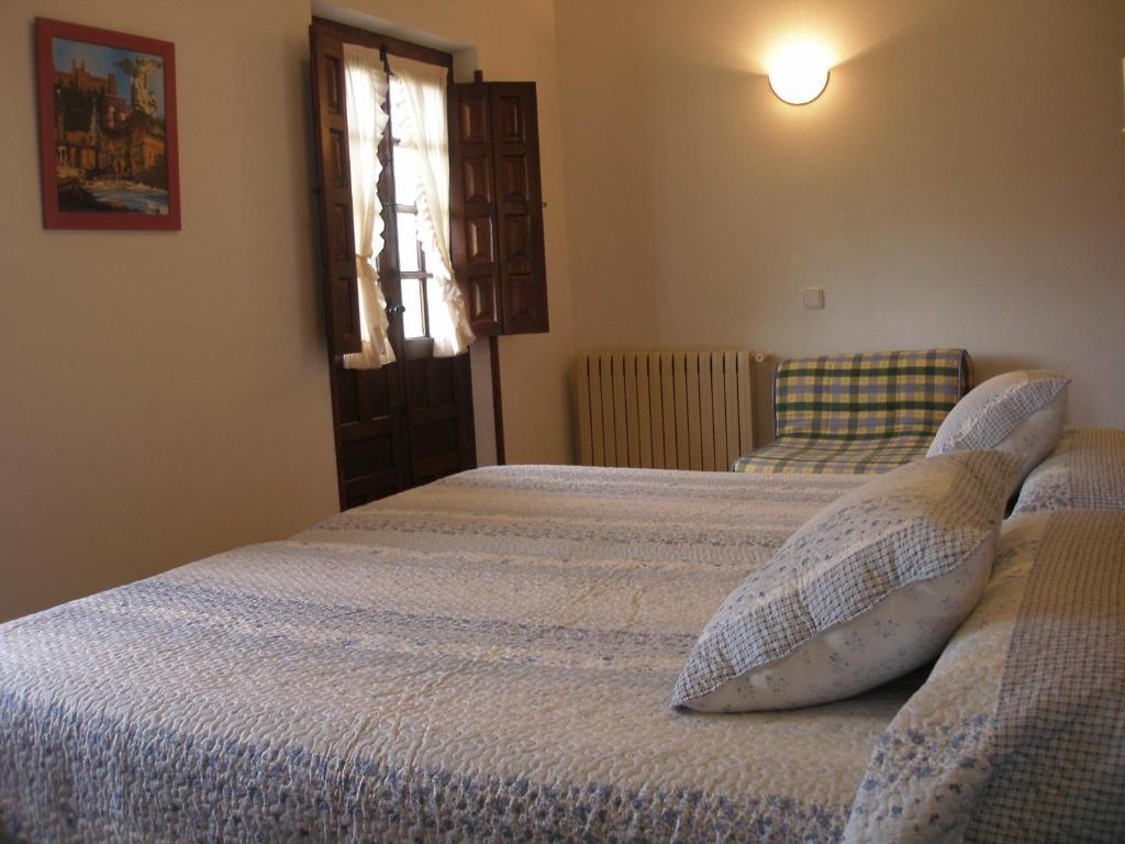 Hotel Siglo XVIII Santillana del Mar Habitación foto